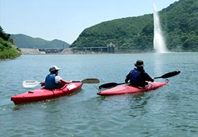 月山湖大噴水